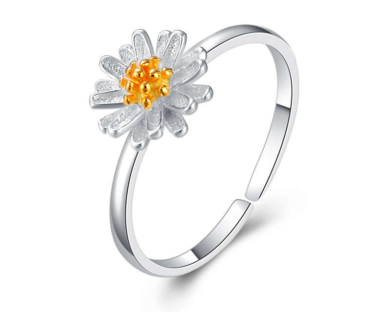 FLOWER RING - STERLING SILVER