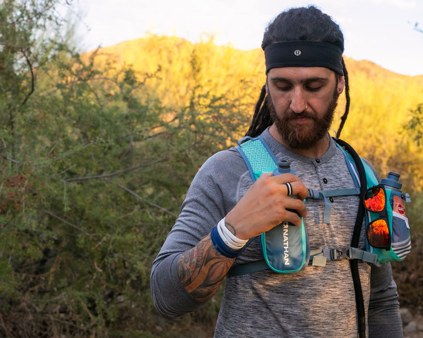BLACK WITH WHITE STRIPE SILICONE RING