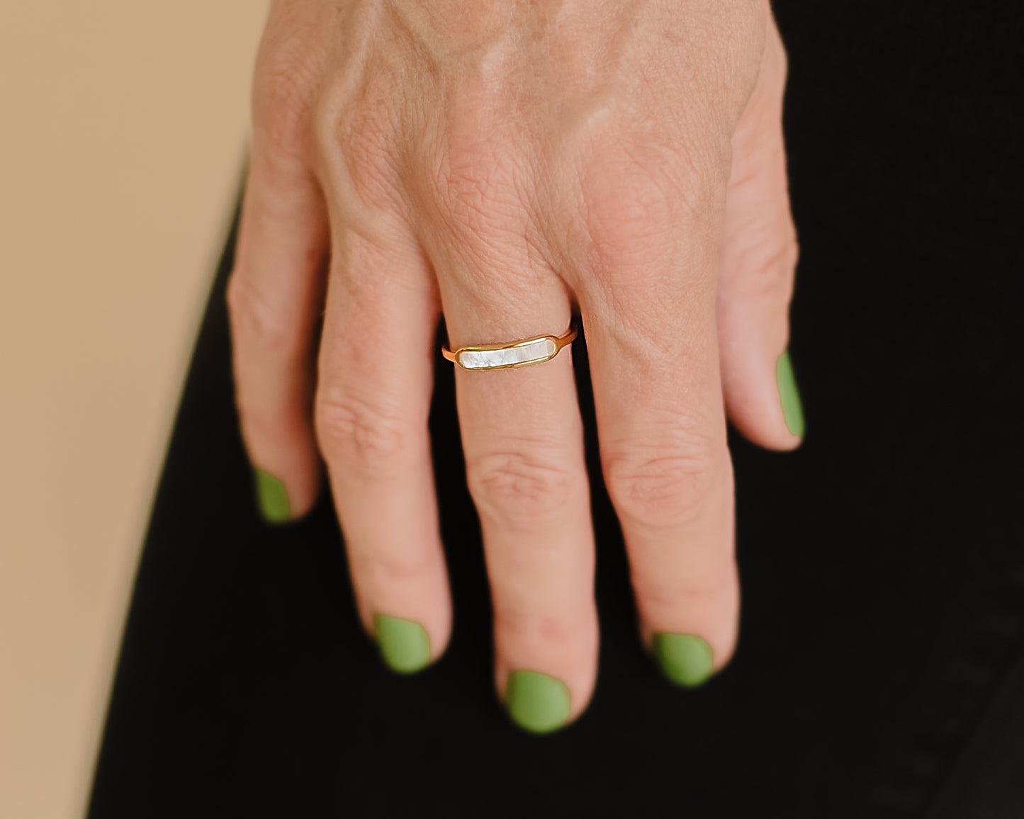 PEARL INLAY RING